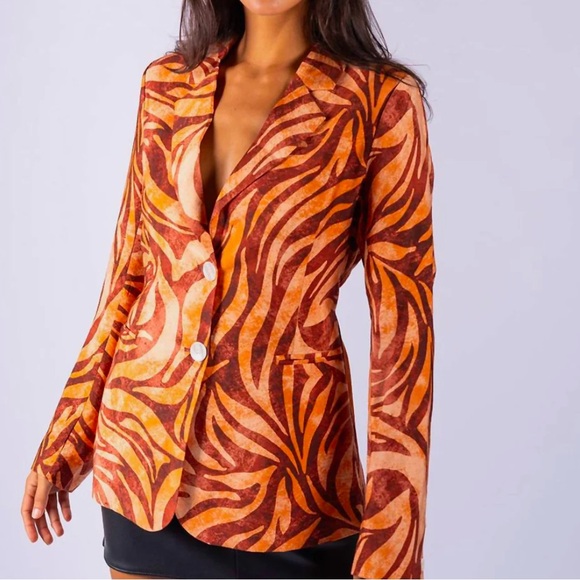 MINKPINK Goldie Blazer In Animal in size Small REVOLVE SPECIAL mrsp$170 - Picture 2 of 5